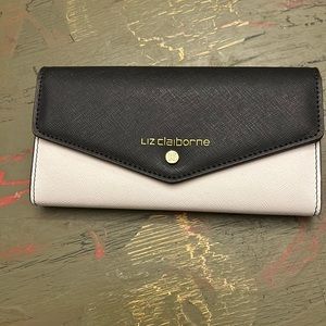 New no tags Liz Claiborne black and ivory wallet.